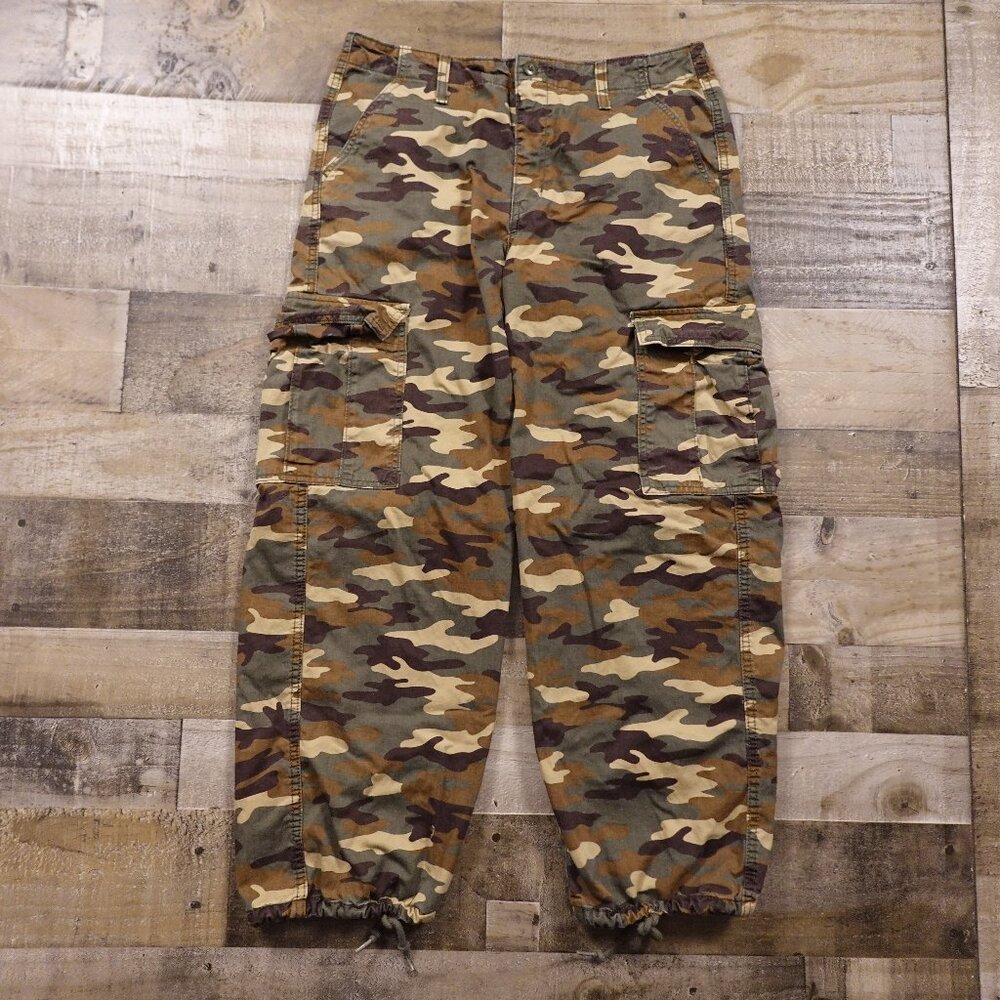 Levi’s ’94 Baggy Cargo Pants Women’s‎ 30 Camo Cotton Jogger Utility